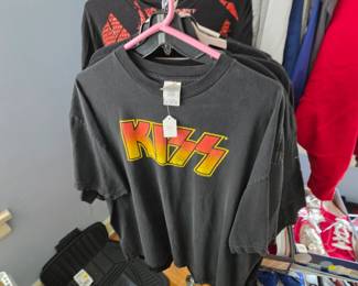 KISS tshirt