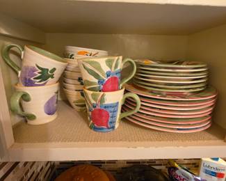 Dishware set