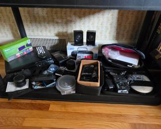 Audio related ekectronics - Walkman, mp3 players, speakers and more