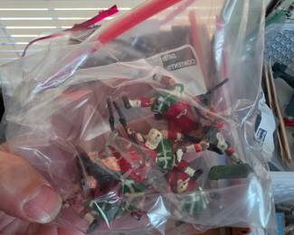 Army Vintage lead toys