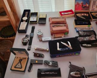 Mens watches and pocket knives