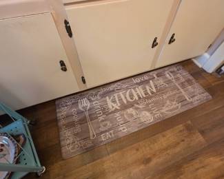 Kitchen floor mats - we have 4 of these