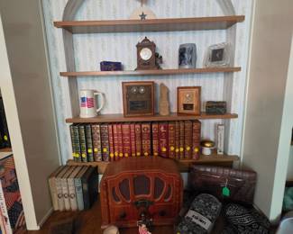 Vintage Radio, Vintage Books, Clock and other decor