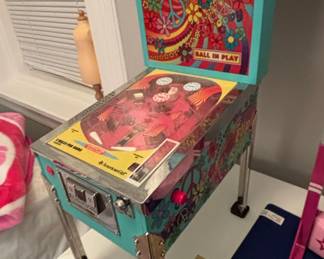 American Girl Julie's 'The Flip Side' Pinball Machine