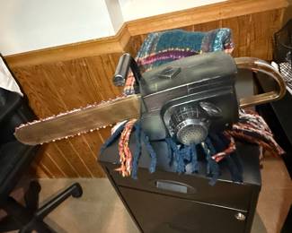 Gemmy Industries Leatherface 29” Animated Chainsaw Prop Replica