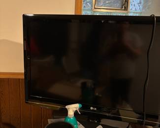 LG Flatron LCD Television