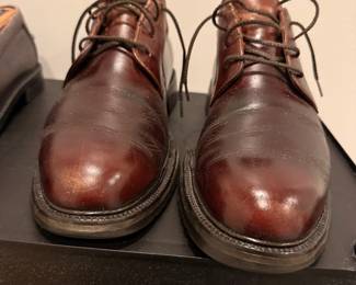 Men's Burgundy Leather Chukka Boots