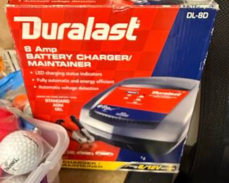 Duralast DL-8D 8 Amp Battery Charger/Maintainer