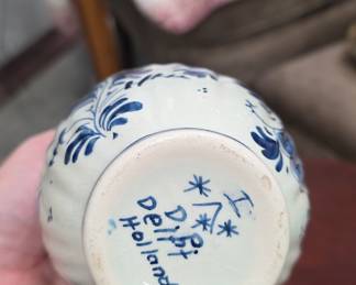 Royal Delft Blue and White Lidded Ginger Jar