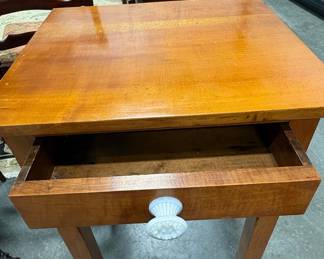 Antique Sheraton Style Tiger Maple and Cherry Side Table Sug-3