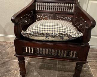 Anglo-Indian Carved Rosewood Armchair Burhou1-7