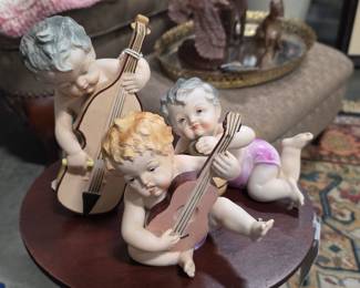 Porcellana di Capodimonte. Putti, bimbi, serie 4 Musicanti.