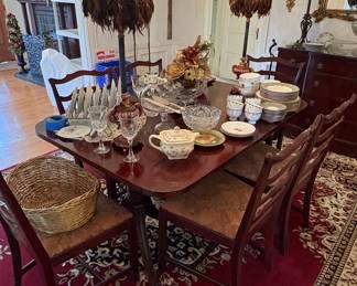 Duncan Phyfe Style Mahogany Dining Table and Chairs Set Riscam5-26-19