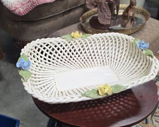 Bassano Style Porcelain Woven Basket with Applied Flowers