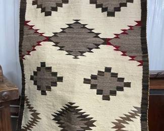 Navajo Crystal Storm Pattern Rug