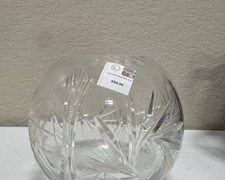 Cut Crystal Rose Bowl with Pinwheel and Starburst Patterns Riscam5-26-143