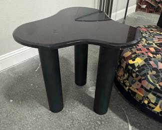 Postmodern Kidney-Shaped Stone Side Table Parbey4-26-6
