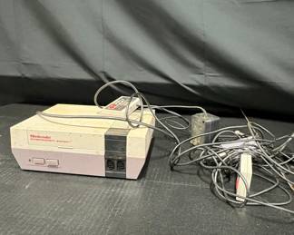 Nintendo Entertainment System (NES) with Controllers and Games Set Riscam5-26-209