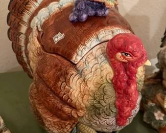 Fritz and Flyod Thanksgiving Turkey Centerpiece