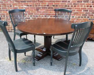 5 Pc. Stickley Nichols & Son Table and Chairs 54" Table Dia