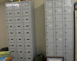 A few sets of lockers to choose from 