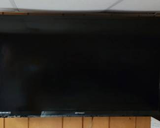 50 inch TV works great no remote Emerson 