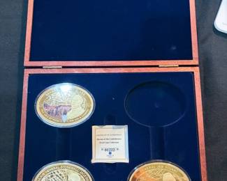 American Mint Heroes of the Confederacy Oval Coin Collection w Wood Display Case  COA  Lee, Jacks