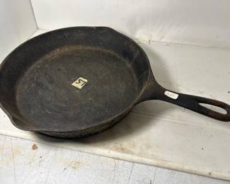 Cast Iron Skillet