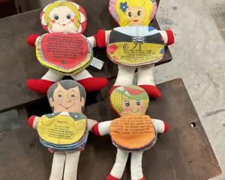 Vintage storybook dolls. So cute!