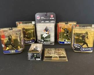 Baltimore Ravens Collectibles Lot McFarlane Figures, Funko Gold  Highland Mint