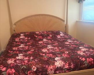 Berhardt King Bed