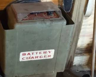 Vintage Battery Charger 