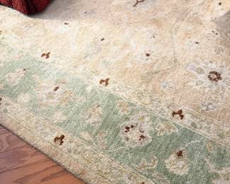 Large 12'x9' Nice Rug with short fringed ends