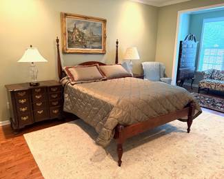 Vintage Mahogany QUEEN Post Bed