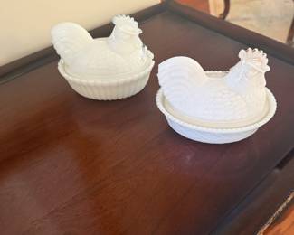 WESTMORELAND 6" White Milk Glass HENS on NESTS