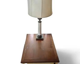 Tan Side Table W Wheels Lamp