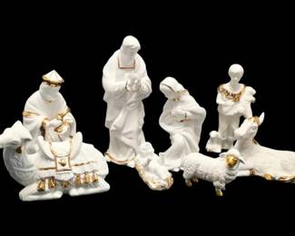 White  Gold Porcelain Nativity Pieces