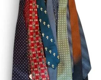 20 Vintage Ties With Holder