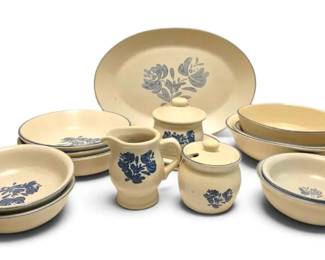 Pfaltzgraff Yorktown Dish Set  18 Pieces