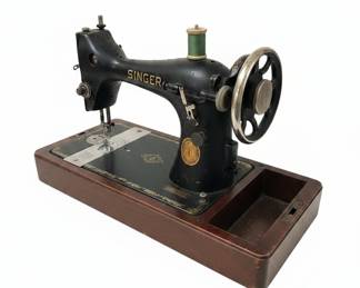 Singer Model 27 Sewing Machine with Bentwood Case