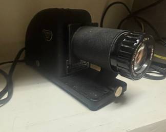 Argus PA-100 Slide Projector