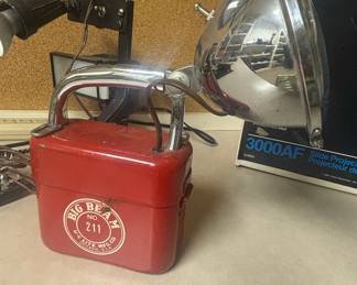 Big Beam No. 211 Industrial Hand Lamp