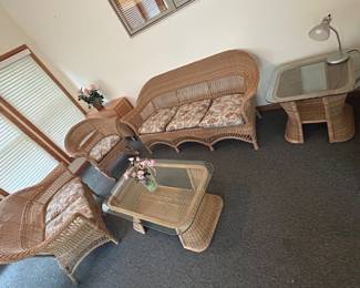 Wicker patio furniture set