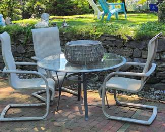 Table and chairs $95