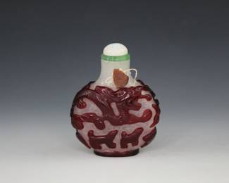 Snowflake glass with red overlay Chinese snuff bottle of zodiac animals - with the original Chinese import seal