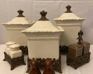 Chris Madden Kitchenware  More