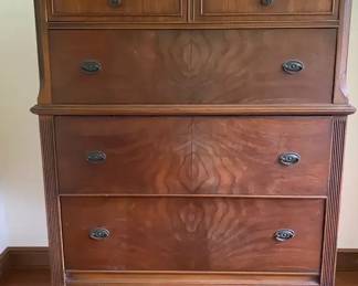 Vintage Art Deco Tallboy Chest of Drawers with Turned Legs