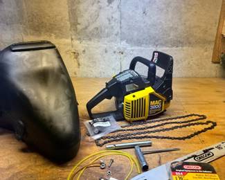 McCulloch 3200 Chainsaw