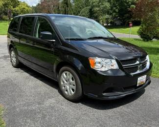 003 2017 Dodge Grand Caravan 17,050 Miles, No Liens