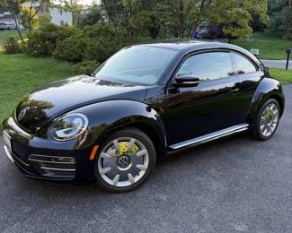 002 2017 Volkswagen Beetle Turbo 16,500 Miles No Liens
